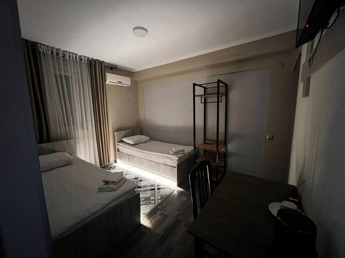 Ave Hotel Osh Dış mekan fotoğraf