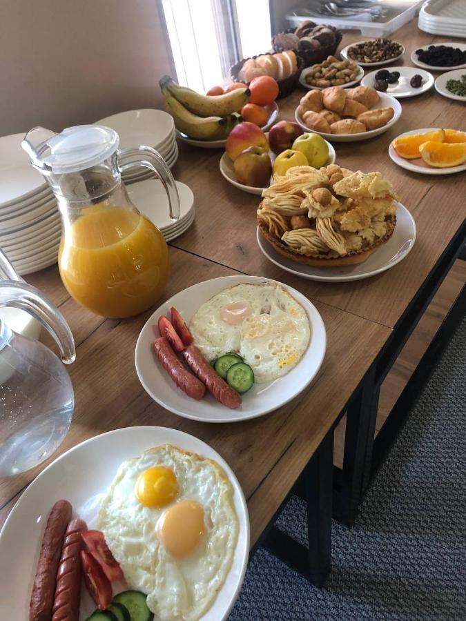 Ave Hotel Osh Dış mekan fotoğraf